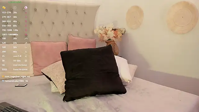 Snapshot of Tomy_Rox chatting on 02/03/25, 04:04 Tomy Rox online show from 02/03/25, 04:04