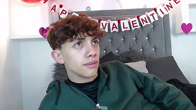 Snapshot of Tomy_Rox chatting on 02/10/25, 08:00 Tomy Rox online show from 02/10/25, 08:00