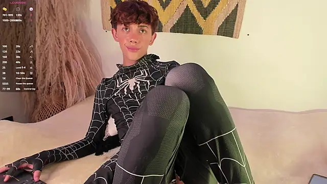 Snapshot of Tomy_Rox chatting on 03/10/25, 11:38 Tomy Rox online show from 03/10/25, 11:38