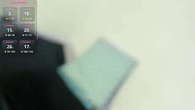 Snapshot of Tomy_Rox chatting on 11/21/25, 09:02 Tomy Rox online show from 11/21/25, 09:02