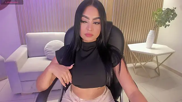 sarawinstone online show from 01/16/25, 07:41