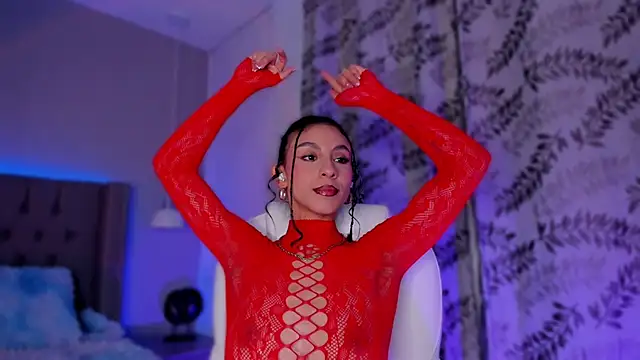 MiissCharlotte online show from 10/11/25, 04:22