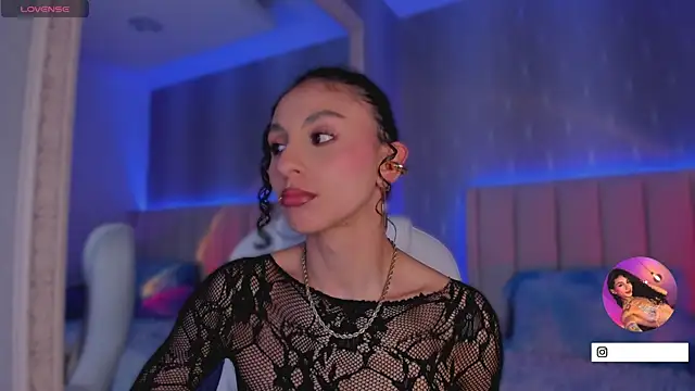 MiissCharlotte online show from 10/15/25, 05:18