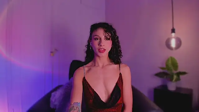 MiissCharlotte online show from 10/26/25, 05:35