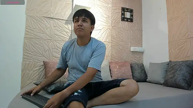 aron alexa online show from 12/03/25, 01:13