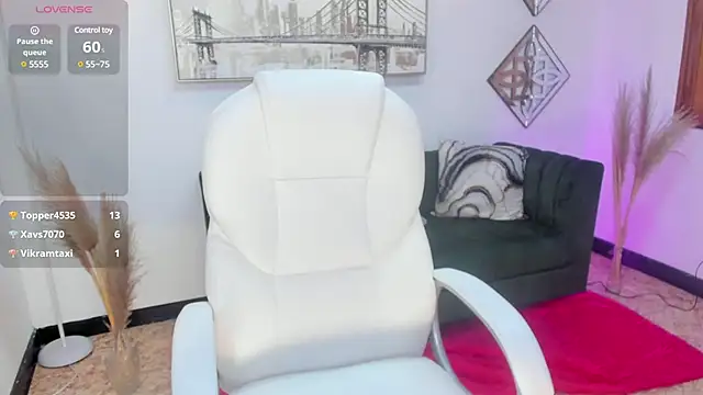 Aida adams online show from 03/08/25, 08:14