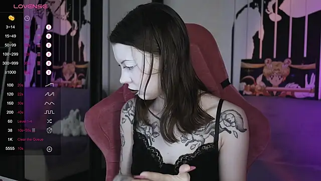 Snapshot of prettybones chatting on 01/03/25, 06:22 prettybones online show from 01/03/25, 06:22