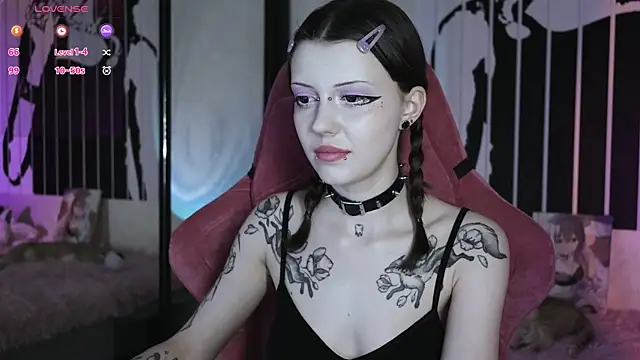 Snapshot of prettybones chatting on 02/27/25, 06:09 prettybones online show from 02/27/25, 06:09