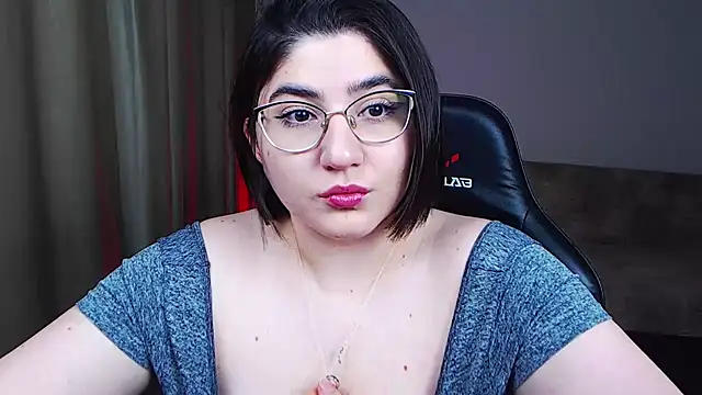 Crazy Bunya online show from 11/22/25, 01:32