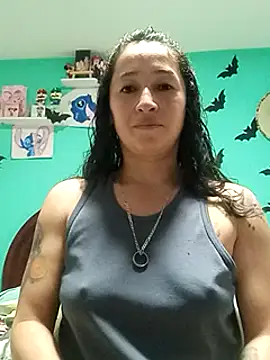 Snapshot of emilypoppy3 chatting on 02/25/25, 01:28 emilypoppy3 online show from 02/25/25, 01:28