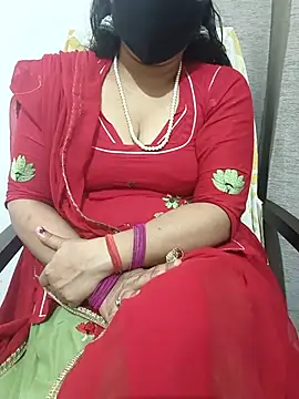 Snapshot of Nandani-rathore007 chatting on 10/31/25, 05:41 Nandani-rathore007 online show from 10/31/25, 05:41