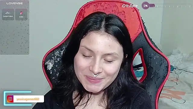 Snapshot of jessica_gomez chatting on 03/15/25, 01:19 jessica gomez online show from 03/15/25, 01:19