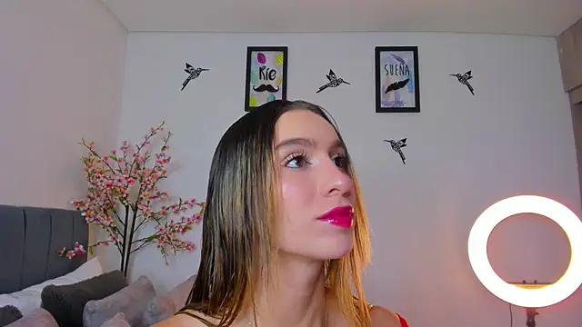 im sarah34 online show from 01/04/25, 02:46