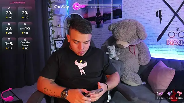 Snapshot of Naughty_Charly chatting on 01/03/25, 03:27 Naughty Charly online show from 01/03/25, 03:27