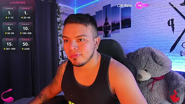 Snapshot of Naughty_Charly chatting on 01/10/25, 04:20 Naughty Charly online show from 01/10/25, 04:20