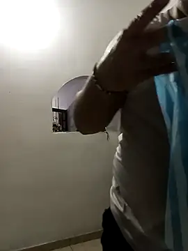 Snapshot of Naughty_Charly chatting on 10/16/25, 12:55 Naughty Charly online show from 10/16/25, 12:55