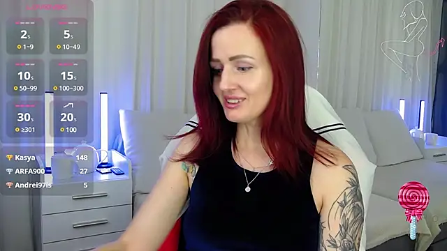 Snapshot of ElisaJane chatting on 02/01/25, 11:48 ElisaJane online show from 02/01/25, 11:48