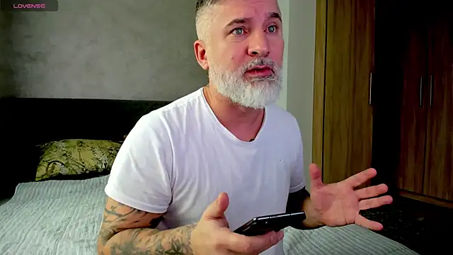 BlowMyXXL online show from 02/02/25, 10:35