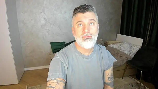 BlowMyXXL online show from 02/07/25, 02:58