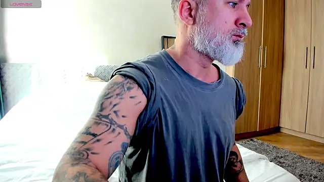 BlowMyXXL online show from 02/23/25, 08:06