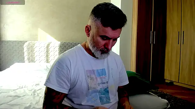 BlowMyXXL online show from 02/26/25, 08:37