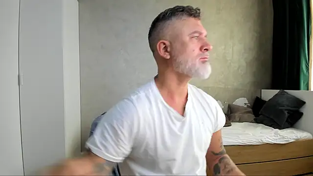 BlowMyXXL online show from 09/09/25, 04:56