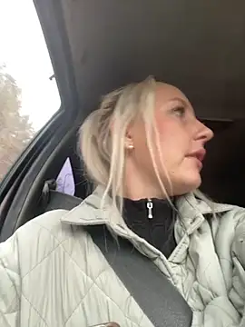 MerlinDave online show from 10/22/25, 02:12