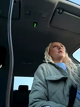 MerlinDave online show from 10/31/25, 01:06