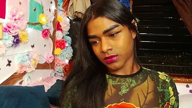 Karly coffe online show from 12/16/24, 03:51