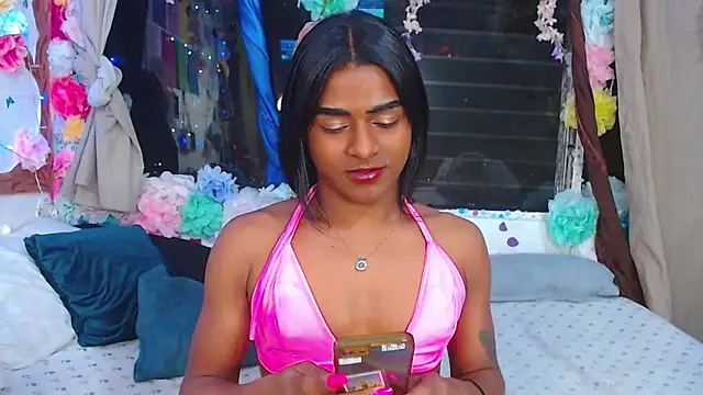 Karly coffe online show from 02/22/25, 07:45