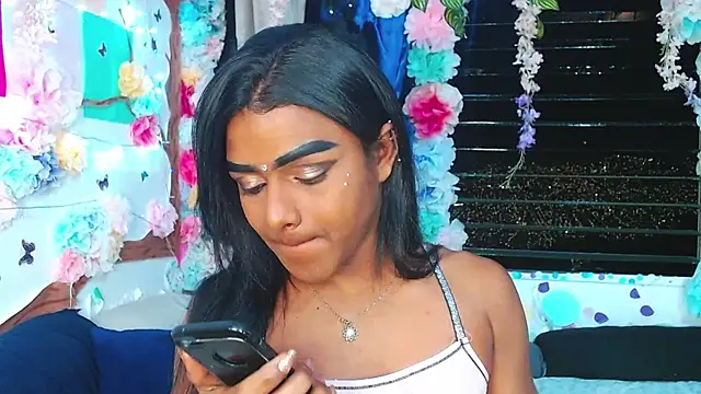 Karly coffe online show from 03/10/25, 07:53