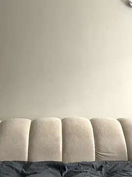 Snapshot of Fanclubbbbb chatting on 10/09/25, 07:17 Fanclubbbbb online show from 10/09/25, 07:17