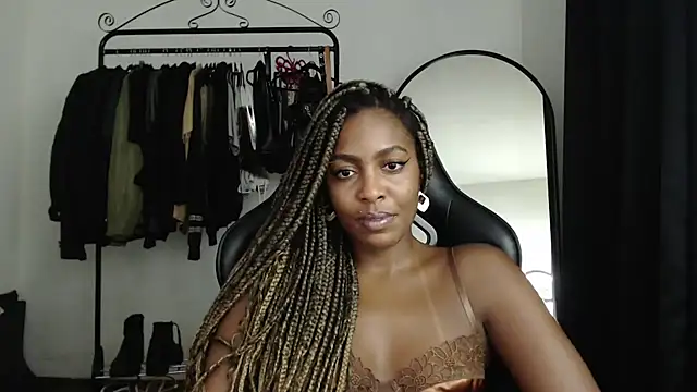 marisilva br online show from 02/07/25, 10:52