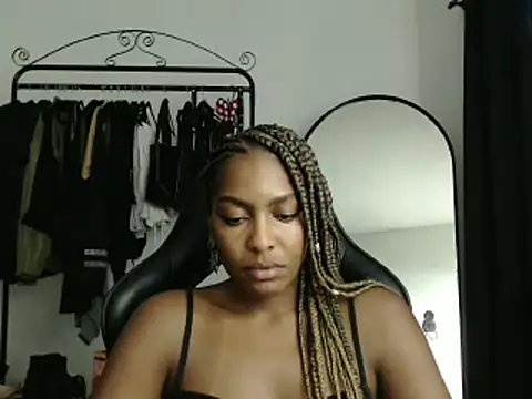 marisilva br online show from 02/28/25, 09:01