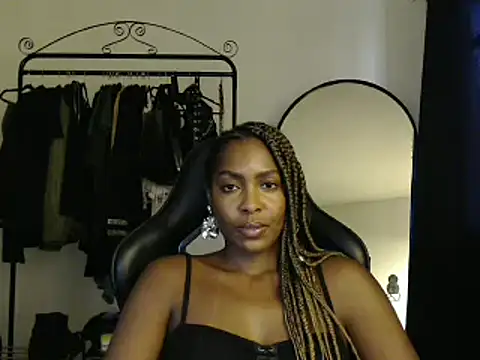 marisilva br online show from 03/05/25, 07:38