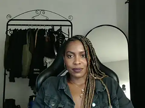 marisilva br online show from 03/08/25, 12:11