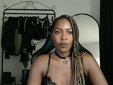 marisilva br online show from 03/09/25, 11:03