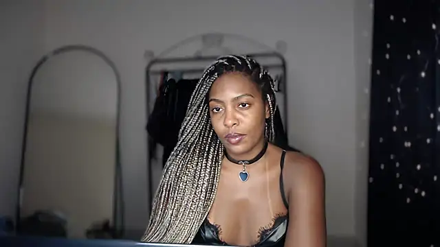 marisilva br online show from 09/29/25, 10:25