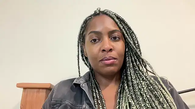 marisilva br online show from 10/20/25, 09:59