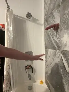 Snapshot of GingerSnap33 chatting on 09/11/25, 02:44 GingerSnap33 online show from 09/11/25, 02:44