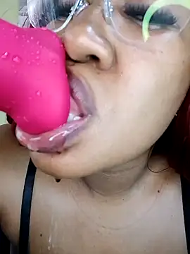 Puneee Lucee online show from 01/08/25, 02:35