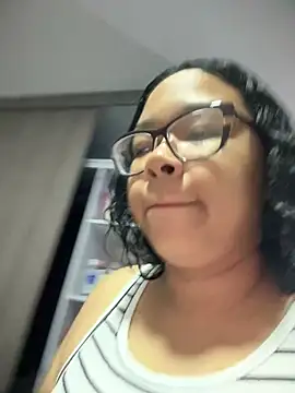 XMara online show from 11/10/25, 03:33