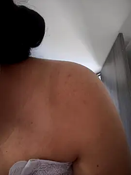 XMara online show from 11/19/25, 06:08