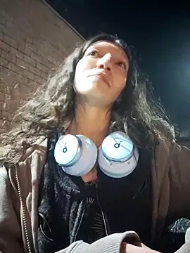 Lucy cole online show from 02/25/25, 05:52