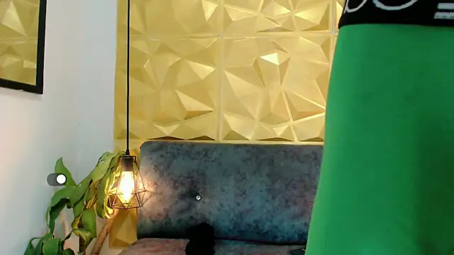 SexyJuliii21 online show from 03/20/25, 11:38