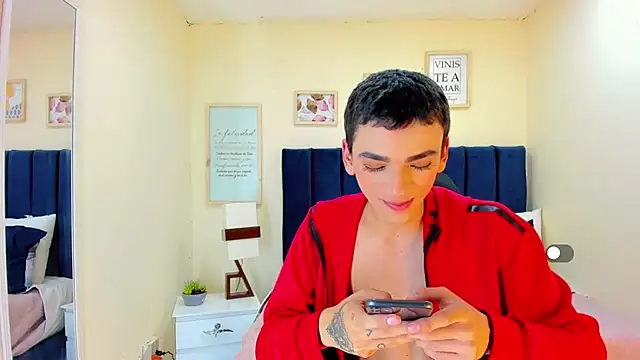 SexyJuliii21 online show from 09/16/25, 08:54
