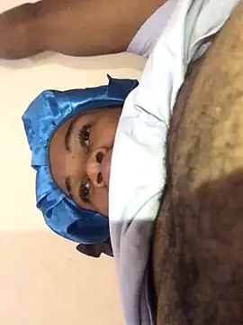 Snapshot of MixedItem chatting on 09/26/25, 08:29 MixedItem online show from 09/26/25, 08:29