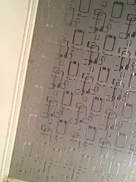 Snapshot of MixedItem chatting on 10/14/25, 10:27 MixedItem online show from 10/14/25, 10:27