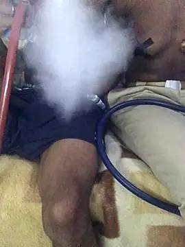 Snapshot of MixedItem chatting on 10/21/25, 01:34 MixedItem online show from 10/21/25, 01:34