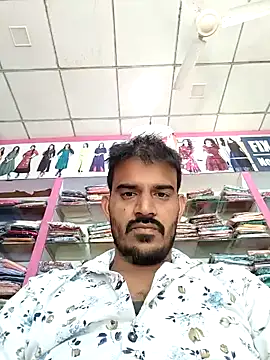 Snapshot of absoluteright chatting on 12/19/24, 09:40 absoluteright online show from 12/19/24, 09:40